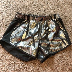 Under Armour Metallic Silver Running Short Sz S